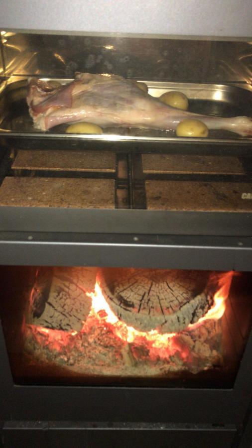 Casa De Las Letrinas Baja, 2 Habt 5 Mas 1 Pers Max Chimenea Con Horno Puerto de la Laja Exterior photo