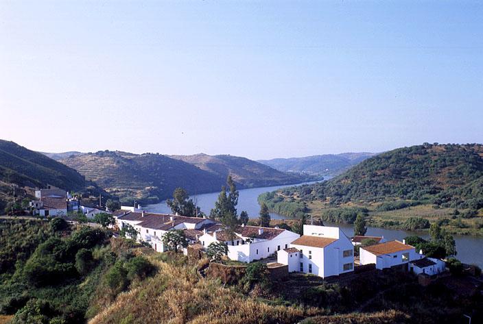 Casa De Las Letrinas Baja, 2 Habt 5 Mas 1 Pers Max Chimenea Con Horno Puerto de la Laja Exterior photo
