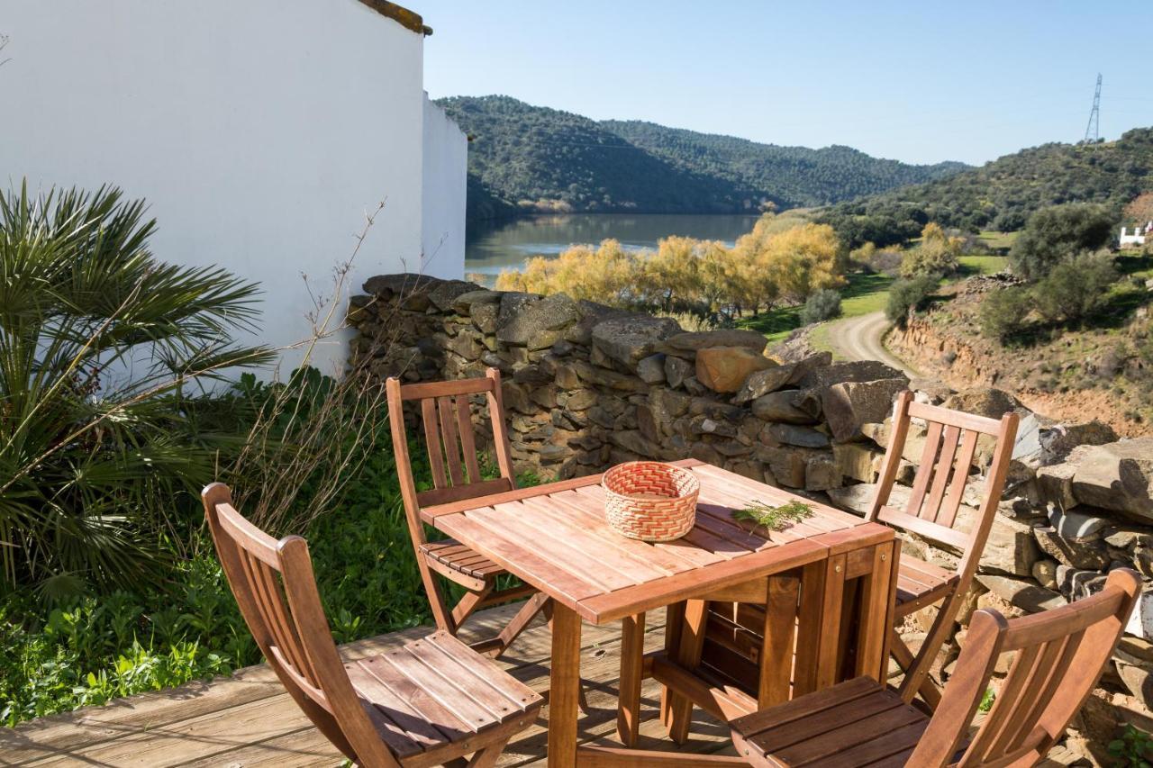 Casa De Las Letrinas Baja, 2 Habt 5 Mas 1 Pers Max Chimenea Con Horno Puerto de la Laja Exterior photo